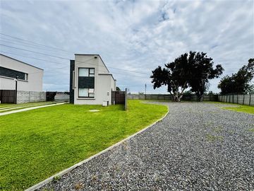 Casa en Venta en Casa Santorini en condominio con grandes áreas verdes