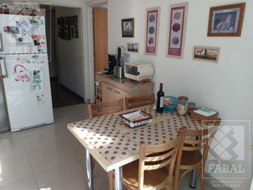 Departamento venta Belgrano, 3 dormitorios, 2 baños, balcón, sum con parrilla y 2 cocheras