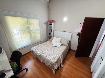 Casa con jardín y pileta a la venta en San Fernando.