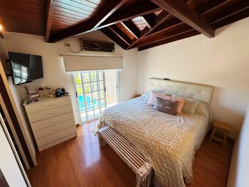Casa con jardín y pileta a la venta en San Fernando.