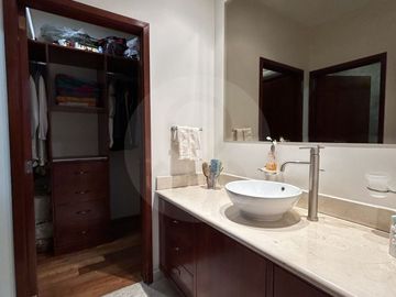 Departamento en venta en Lomas Country Club