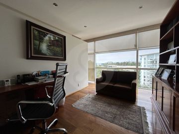 Departamento en venta en Lomas Country Club