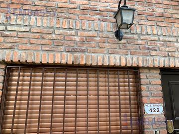 Departamento tipo casa con entrada independiente, SIN EXPENSAS - San Isidro