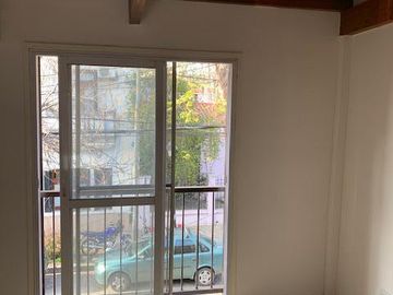 Departamento tipo casa con entrada independiente, SIN EXPENSAS - San Isidro