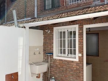 Departamento tipo casa con entrada independiente, SIN EXPENSAS - San Isidro