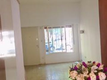 Departamento tipo casa con entrada independiente, SIN EXPENSAS - San Isidro
