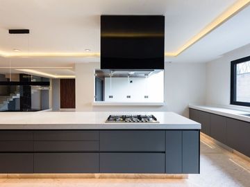HERMOSA RESIDENCIA EN VENTA EN LOMAS DE ANGELOPOLIS 2 PARQUE TERRANOVA!!