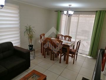 Casa en Venta en Av Portales Oriente / Av Central