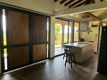 Casa-Finca en Arriendo Ubicado en EL CARMEN DE VIBORAL Codigo 1970