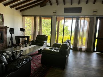 Casa-Finca en Arriendo Ubicado en EL CARMEN DE VIBORAL Codigo 1970