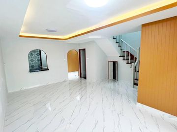FOR SELL townhouse Baan Pruksa B Rangsit - Klong 3 MRT-Talad Bang Yai CX-110189