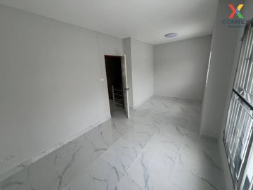 FOR SELL townhouse Baan Pruksa 40 Rangsit Klong 3 BTS-Udom Suk CX-110146