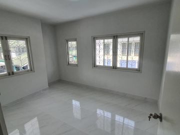 FOR SELL townhouse Baan Pruksa 12 Rangsit-Klong 3 MRT-Bang Rak Yai CX-110149