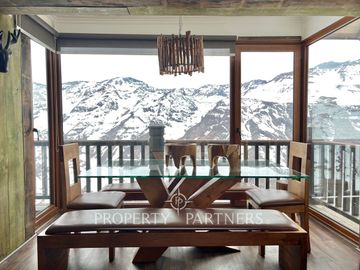 Valle Nevado, remodelado, amplio y luminoso con maravillosa vista
