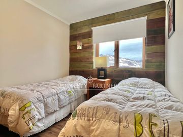 Valle Nevado, remodelado, amplio y luminoso con maravillosa vista