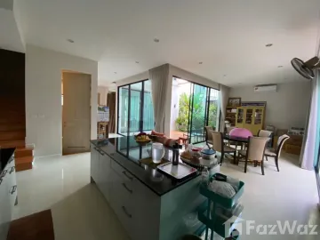 5 Bedroom House for sale at Prinn Sathorn-Rajapruek
