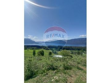 Venta ,Terreno de Ensueño vista al lago Riñihue