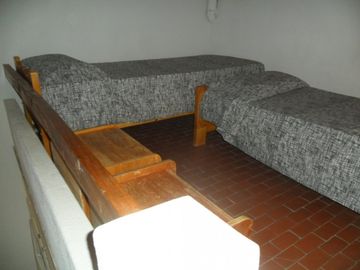 Depto. 3 amb. centrico 1er piso 12
