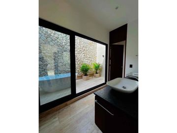 4 Recámaras Casa en Venta Lagos del Sol, Cancun,Quintana Roo