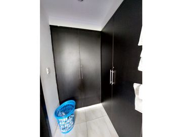 VENTA DE CASA + APARTAMENTO EN ZONA NORTE DE  MONTERA