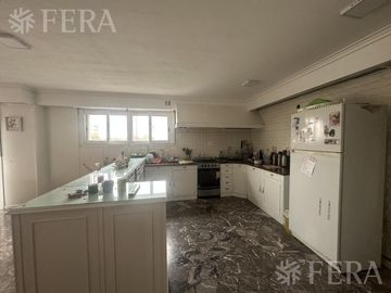 Venta de propiedad en block en Wilde . IDEAL INVERSOR