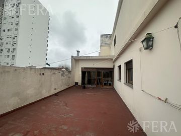Venta de propiedad en block en Wilde . IDEAL INVERSOR