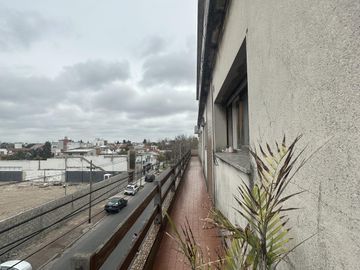 Venta de propiedad en block en Wilde . IDEAL INVERSOR