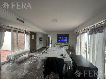 Venta de propiedad en block en Wilde . IDEAL INVERSOR