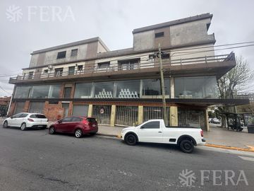 Venta de propiedad en block en Wilde . IDEAL INVERSOR
