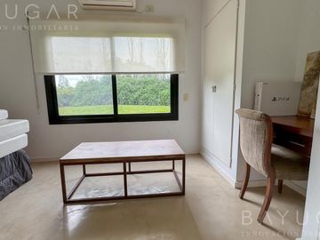 Venta Casa en Club de Campo La Ranita / Pilar PERMUTA