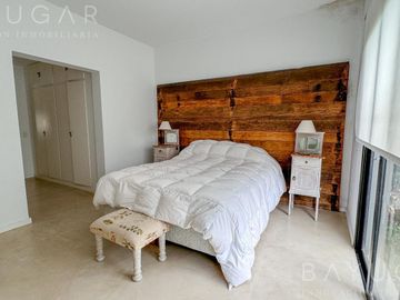 Venta Casa en Club de Campo La Ranita / Pilar PERMUTA