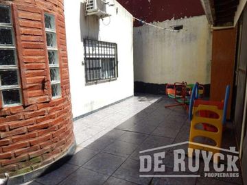 Casa en Venta en Quilmes Oeste
