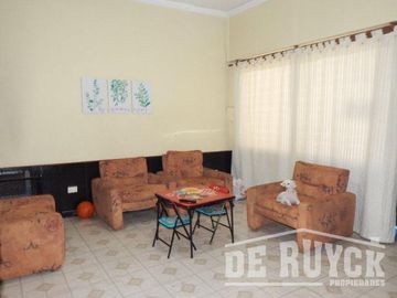 Casa en Venta en Quilmes Oeste