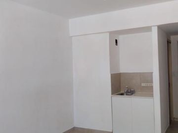 Esmeralda 700 - Departamento 1 Ambiente al frente - San Cristobal