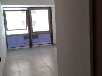 Esmeralda 700 - Departamento 1 Ambiente al frente - San Cristobal