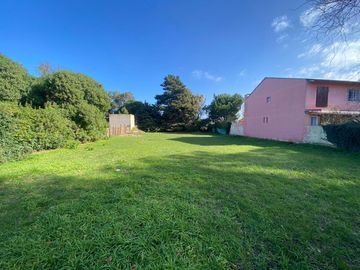 Lote / Terreno calle De Las Almejas entre Santa María y Cruz del Sur - Parquemar - Miramar