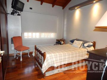 Chalet en Venta en Quilmes Oeste