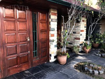 Chalet en Lomas de Zamora