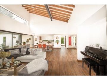 VENTA DE CASA EN LLANOGRANDE