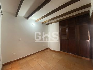 SE VENDE CASA EN CONDOMINIO PORTAL DE LOS ALAMOS CARTAGO