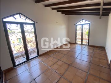 SE VENDE CASA EN CONDOMINIO PORTAL DE LOS ALAMOS CARTAGO