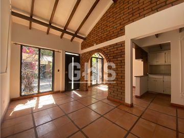 SE VENDE CASA EN CONDOMINIO PORTAL DE LOS ALAMOS CARTAGO