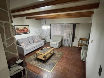 Casa en  Neuquén
