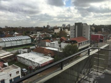 Departamento en Banfield Este