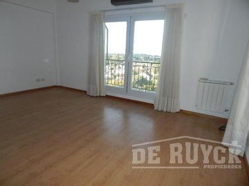 Semipiso en Venta en Quilmes Este