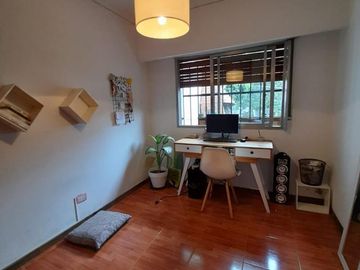 Casa 4 ambientes en venta en Castelar Sur
