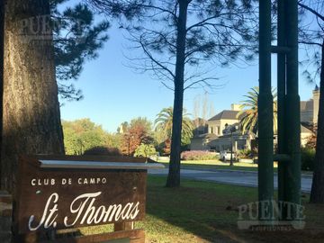 Chalet inglés en Saint Thomas