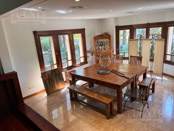 Chalet inglés en Saint Thomas