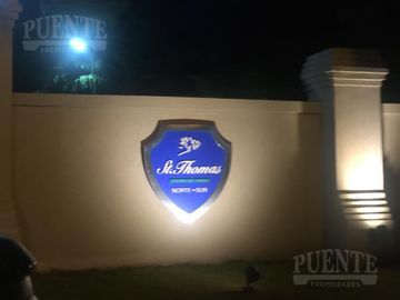 Chalet inglés en Saint Thomas