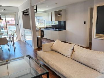 Departamento Dos Ambientes con Terraza Propia en Las Cañitas